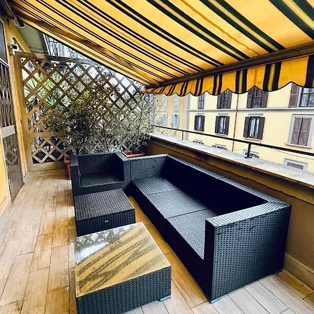 Terrazza Porta Venezia Howme Apartment